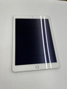 Apple(アップル)iPad Air 2 A1567 16GB シルバー