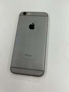 Apple(アップル)iPhone6 16GB A1586 シルバー