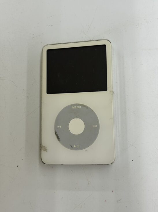 iPod 第5世代 60GB MA003J 動作確認済み - ポータブルプレーヤー