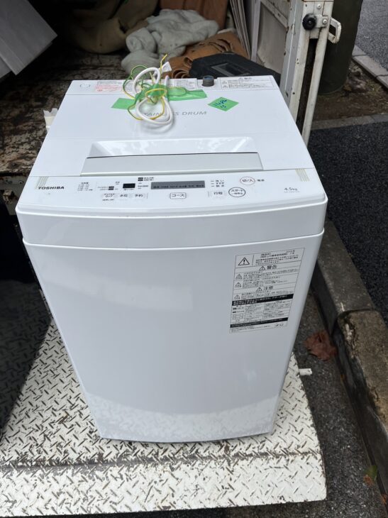 一人暮らし向け洗濯機（AW-45M7）冷蔵庫（PRC-B082DM）港区赤坂で
