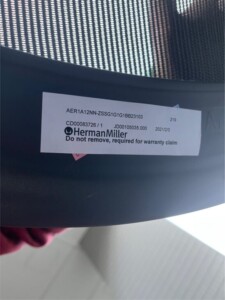 Herman Miller(ハーマンミラー)製のアーロンチェア(2021年製)