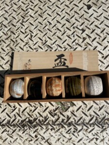 手ぎわ工房などの盃、食器など