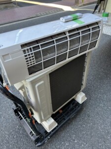 DAIKIN(ダイキン)2.2kW ルームエアコン F22ZTES-W 2022年製