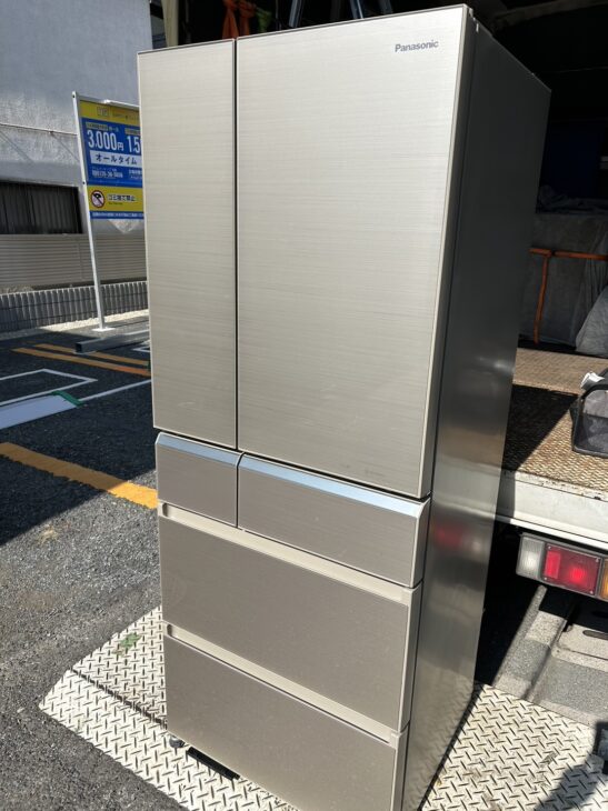 Panasonic ノンフロン冷凍冷蔵庫6ドア NR-FPM472S-N形 2016年製