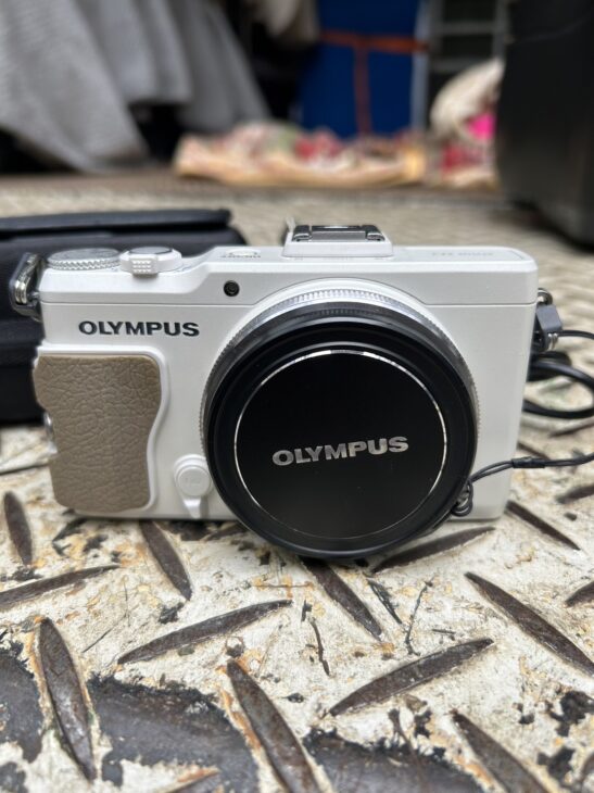 OLYMPUS（オリンパス）デジタルカメラ STYLUS XZ-2