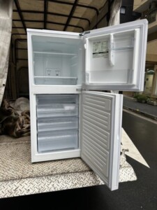 TWINBIRD(ツインバード)73L 2ドア冷蔵庫 HR-E915 2020年製