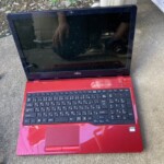 FUJITSU（富士通）ノートパソコン FMVA30B3R6 LIFEBOOK AH30/B3 2017年製