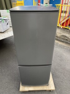 MITSUBISHI(三菱)146L 2ドア冷蔵庫 MR-P15G-H1 2022年製