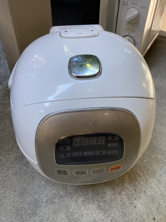 NEOVE（ネオーブ）ジャー炊飯器 NRM-M35A 2018年製