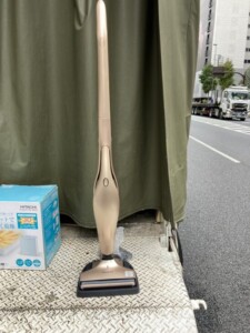 Panasonic(パナソニック)充電式掃除機 MC-BU110J