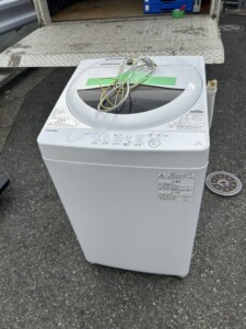 TOSHIBA(東芝)5.0キロ 全自動洗濯機 AW-5G6(W) 2018年製