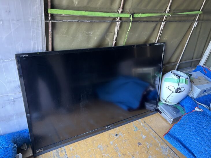 2013年製テレビ【買取】シャープ 60型 LC-60W7 港区六本木へ出張 2013年製テレビ【買取】シャープ 60型 LC-60W7 港区六本木へ出張