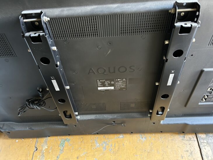 2013年製テレビ【買取】シャープ 60型 LC-60W7 港区六本木へ出張 2013年製テレビ【買取】シャープ 60型 LC-60W7 港区六本木へ出張