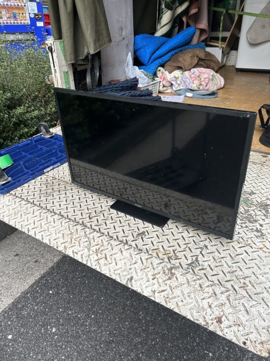 豊中市で拝見した商品（シャープ）32型液晶テレビ 2T-C32DE【高価買取