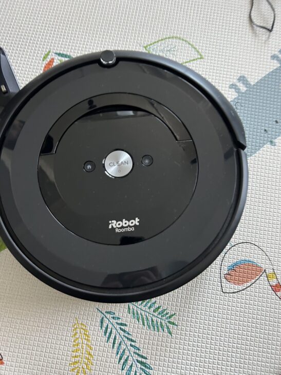 Roomba（ルンバ）ロボット掃除機 e5 2021年製