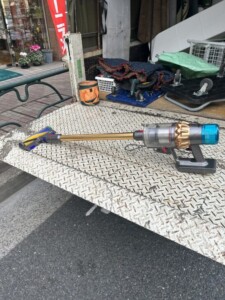 dyson(ダイソン)コードレスクリーナー V15 Detect Complete SV22