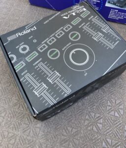 Roland(ローランド)ボイストランスフォーマー VT-4