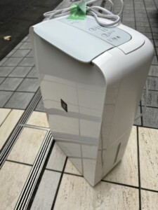 SHARP(シャープ)除湿機 CV-N71-W 2021年製