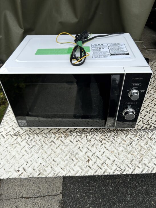 立川市で無料引取した電子レンジ ER-SM17、オーブントースター KOS