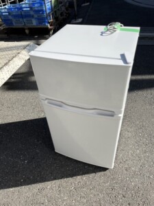 MAXZEN(マクスゼン)85L 2ドア冷蔵庫 JR-085HM01WH 2023年製