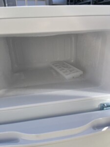 MAXZEN(マクスゼン)85L 2ドア冷蔵庫 JR-085HM01WH 2023年製