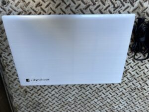 TOSHIBA(東芝)ノートパソコン dynabook Tシリ-ズ PT45EWP-SJA リュスクホワイト