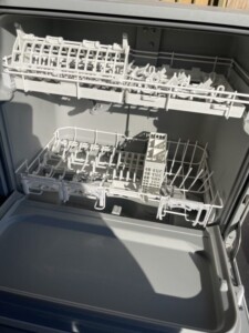 Panasonic(パナソニック)食器洗い乾燥機 NP-TA4-W 2021年製