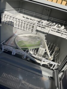 Panasonic(パナソニック)食器洗い乾燥機 NP-TH4-C 2021年製