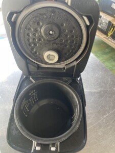 MITSUBISHI(三菱)IHジャー炊飯器 NJ-SV06R-B 2022年製