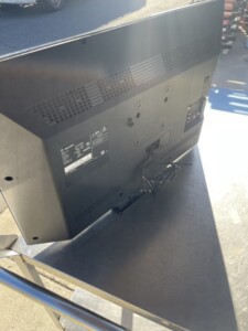 SHARP(シャープ)32型液晶テレビ 2T-C32DE 2021年製