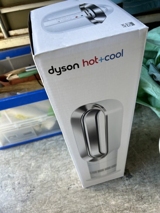 dyson（ダイソン）ファンヒーター Hot + Cool AM09 2022年製