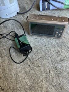 YAMAZEN(山善)手回し充電テレビ ラジオ JYTM-RTV430 2022年製