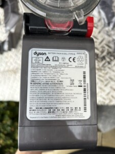 dyson(ダイソン)コードレスクリーナー DC45