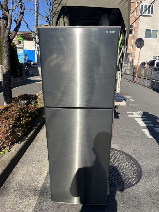 SHARP（シャープ）225L 2ドア冷蔵庫 SJ-D23H-S 2022年製