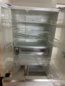 Panasonic(パナソニック)470L 6ドア冷蔵庫 NR-FPM472S-W 2017年製