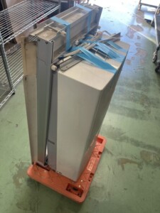 コロナ ウインドエアコン 冷暖兼用 CWH-A1818 2018年製