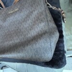 MICHAEL KORS（マイケルコース）ショルダーバッグ
