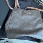 MICHAEL KORS（マイケルコース）ショルダーバッグ