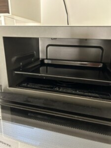 IRIS OHYAMA(アイリスオーヤマ)スチームオーブンレンジ MO-F1808-CW 2022年製