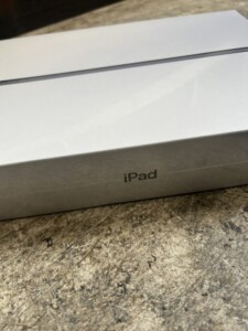 Apple(アップル)iPad A2602 64GB スペースグレイ