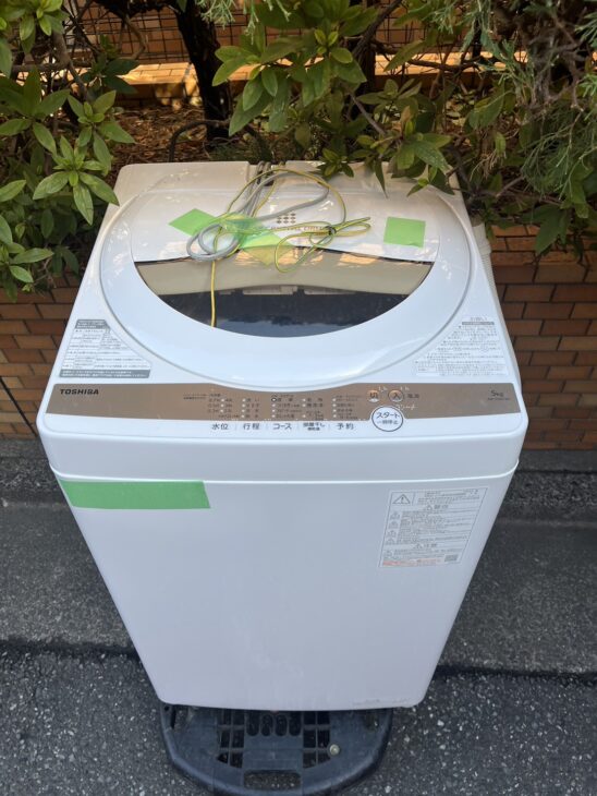 TOSHIBA（東芝）5.0キロ 全自動洗濯機 AW-5GA1(W) 2022年製