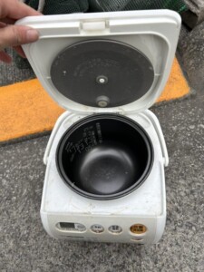 ZOJIRUSHI(象印)マイコン炊飯ジャー NS-NE05 2015年製