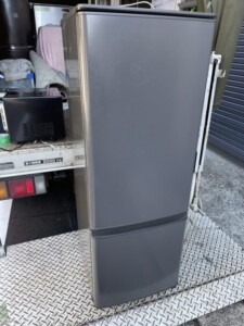 MITSUBISHI(三菱)168L 2ドア冷蔵庫 MR-P17F-H 2020年製