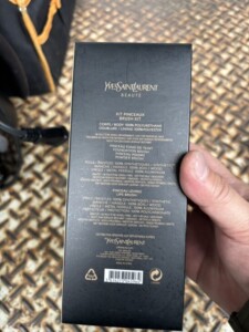 YVESSAINTLAURENT(イヴ・サンローラン)ブラシキット