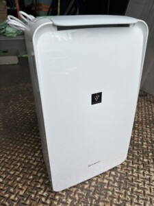 SHARP(シャープ)除湿機 CV-L71-W 2021年製