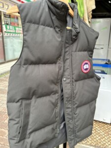 CANADA GOOSE(カナダグース)ダウンベスト
