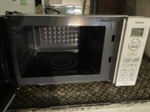 TOSHIBA(東芝)電子レンジ ER-SS17B(W) 2022年製