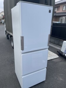 SHARP(シャープ)350L 3ドア冷蔵庫 SJ-GW35G-W 2021年製