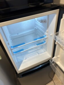 IRIS OHYAMA(アイリスオーヤマ)142L 2ドア冷蔵庫 IRSD-14A-B 2023年製