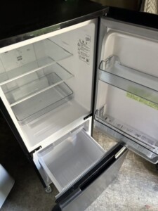 SHARP(シャープ)152L 2ドア冷蔵庫 SJ-D15H-H 2021年製